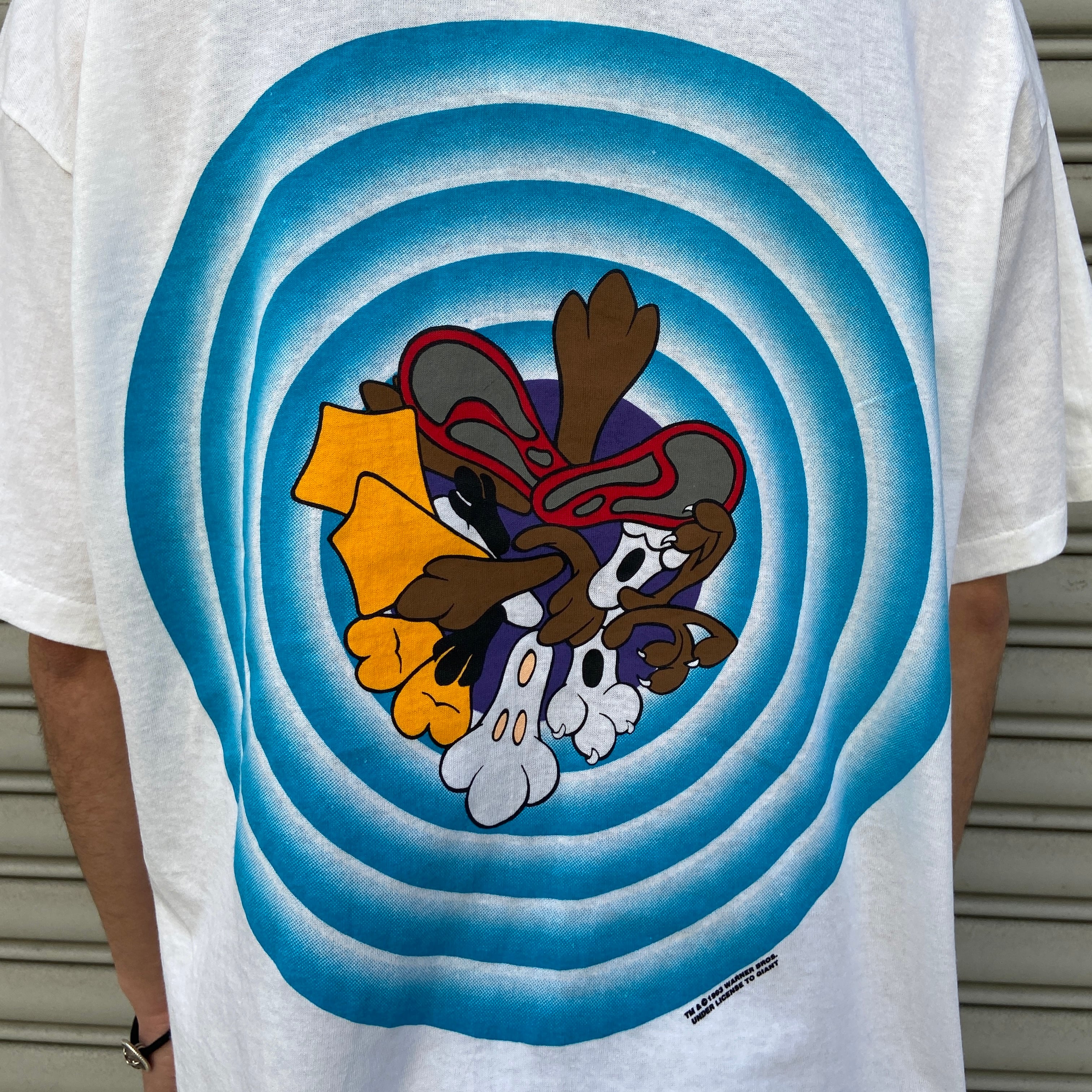 90sデッドストック ルーニーテューンズ キャラ集合Tシャツ GIANT XL