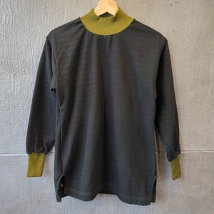 ［USED］Dead Stock Hungarian Army Sweat /Black