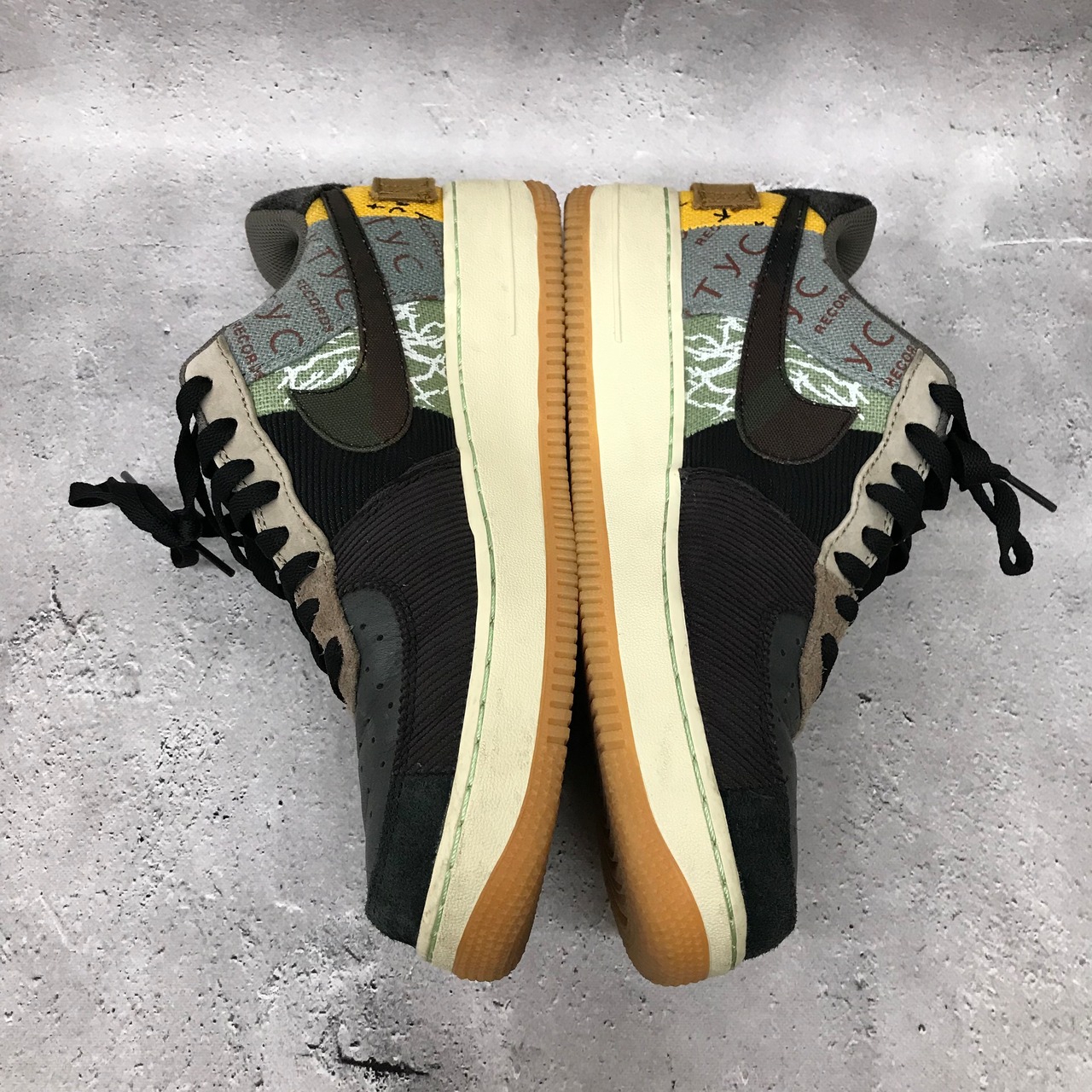 Travis Scott × Nike Air Force 1 Low Cactus Jack | チバカンスニーカー