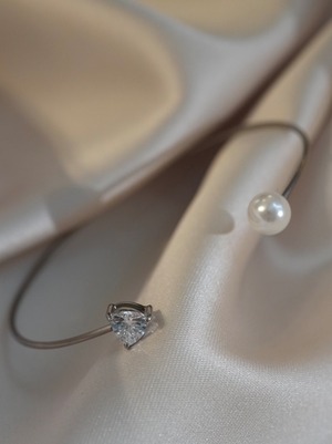 dainty bangle