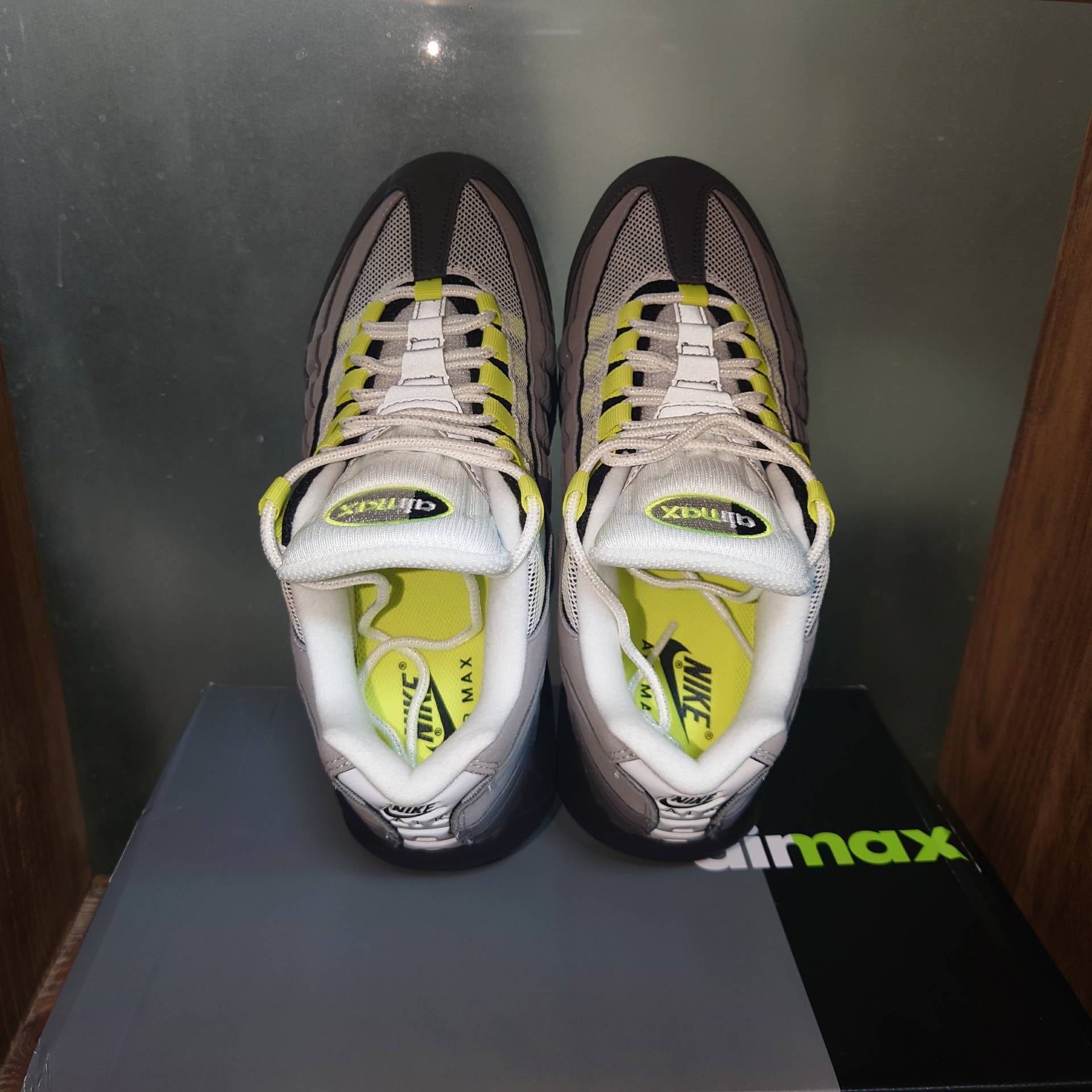 NIKE AIRMAX95 KIDS イエローグラデ 16cm 新品 Nike Air Max 95 OG イエローグラデ スニーカー CT1689-001