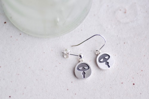 【ORDER】sleepy camper in sleeping bag pierce SV925 <Hook or Drop> / 寝袋で眠いキャンパー ピアス