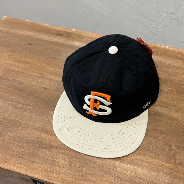 AMERICAN NEEDLE LINE OUT CAP