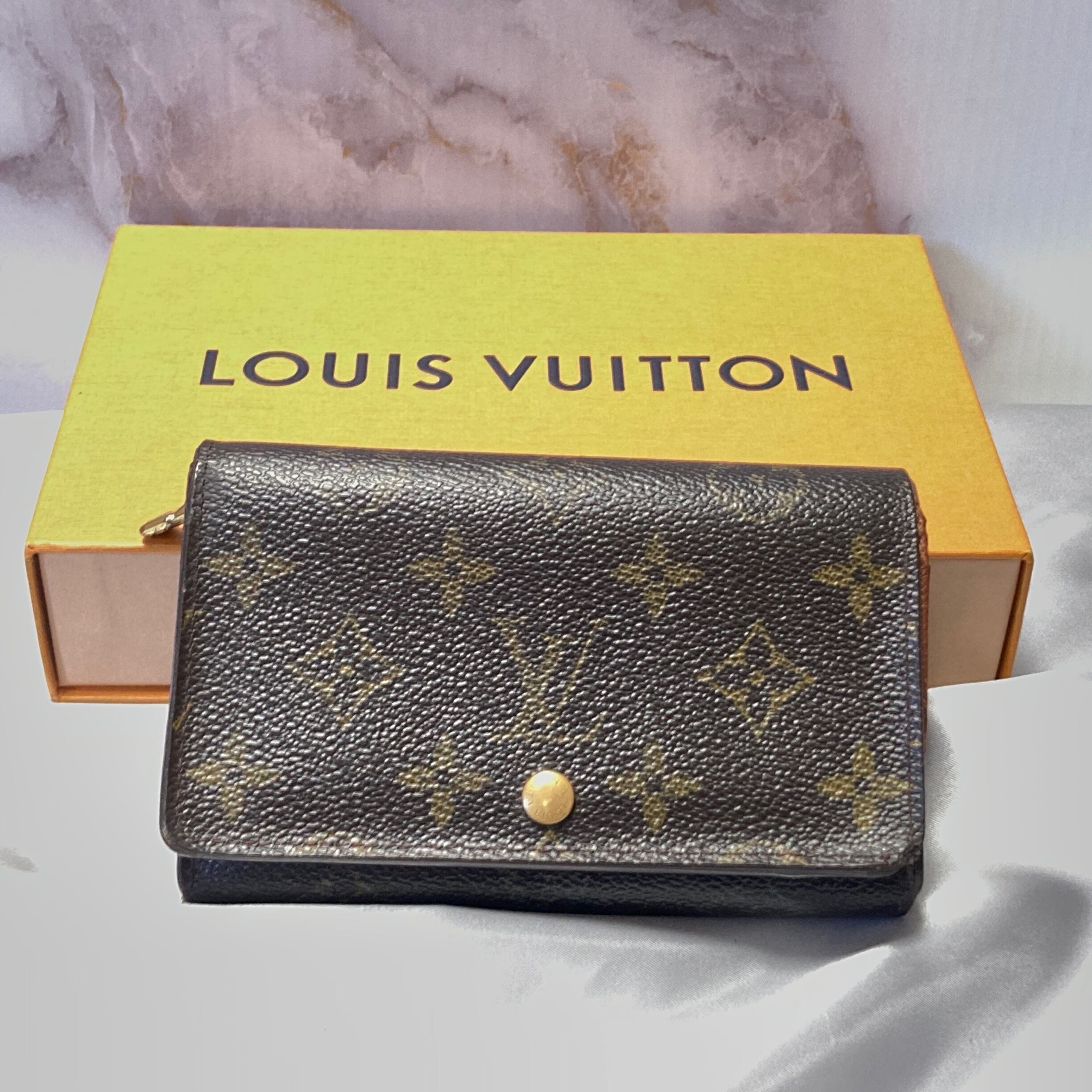 LOUIS VUITTON ルイヴィトン ポルト モネ ビエ 二つ折り 財布