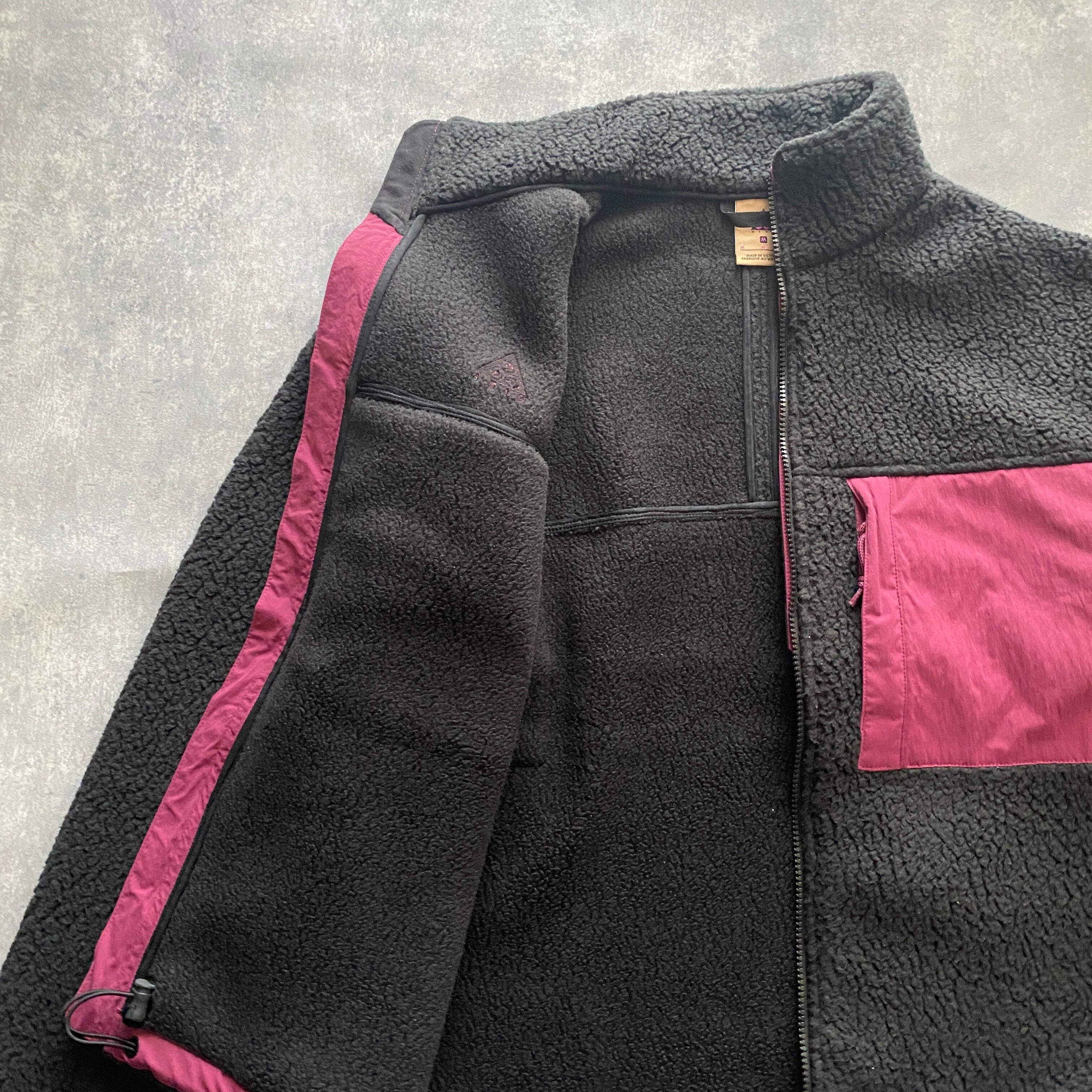 ナイキacg 刺繍ワンポイントロゴ バイカラー ボアフリースジャケット
