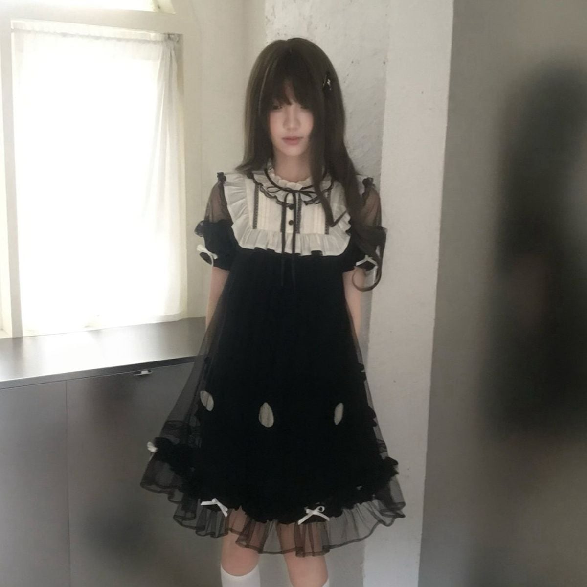 ゴシック白いちごモノトーンリボンワンピース | Maiden's Rêve