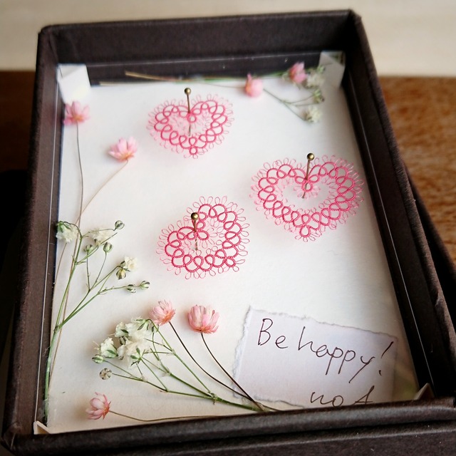 レースの標本箱 ハート ピンク タティングレース レース インテリア雑貨 癒しアイテム Lace Shop 糸しずく