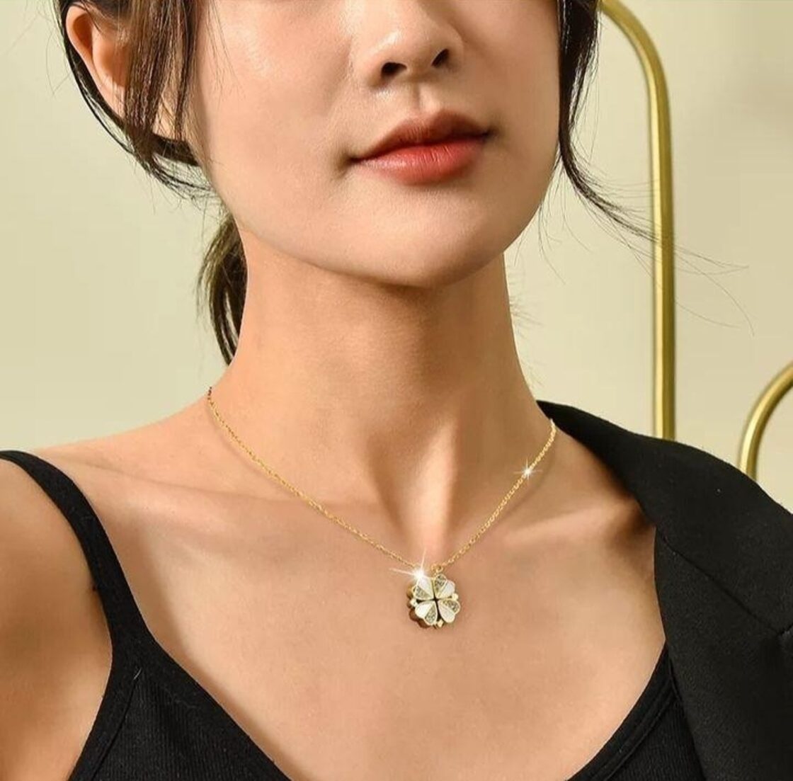 変形合体 四つ葉のクローバー ネックレス 女性 人気 ペンダント ハート 