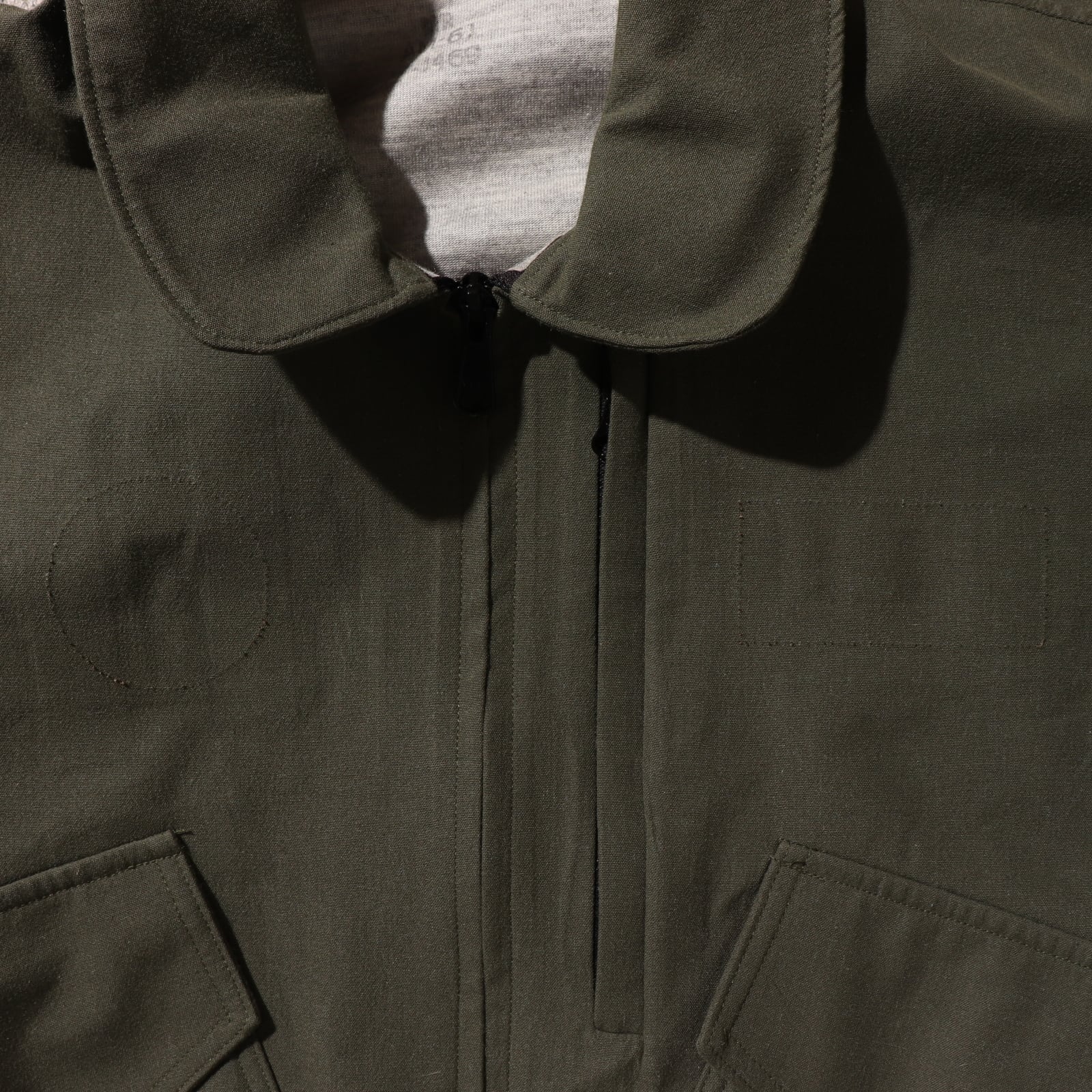 美品 CWU-106/P M-R 13年納品 米軍実物 フライトジャケット 防水 美品 CWU-106/P M-R 13年納品 米軍実物 フライトジャケット 防水