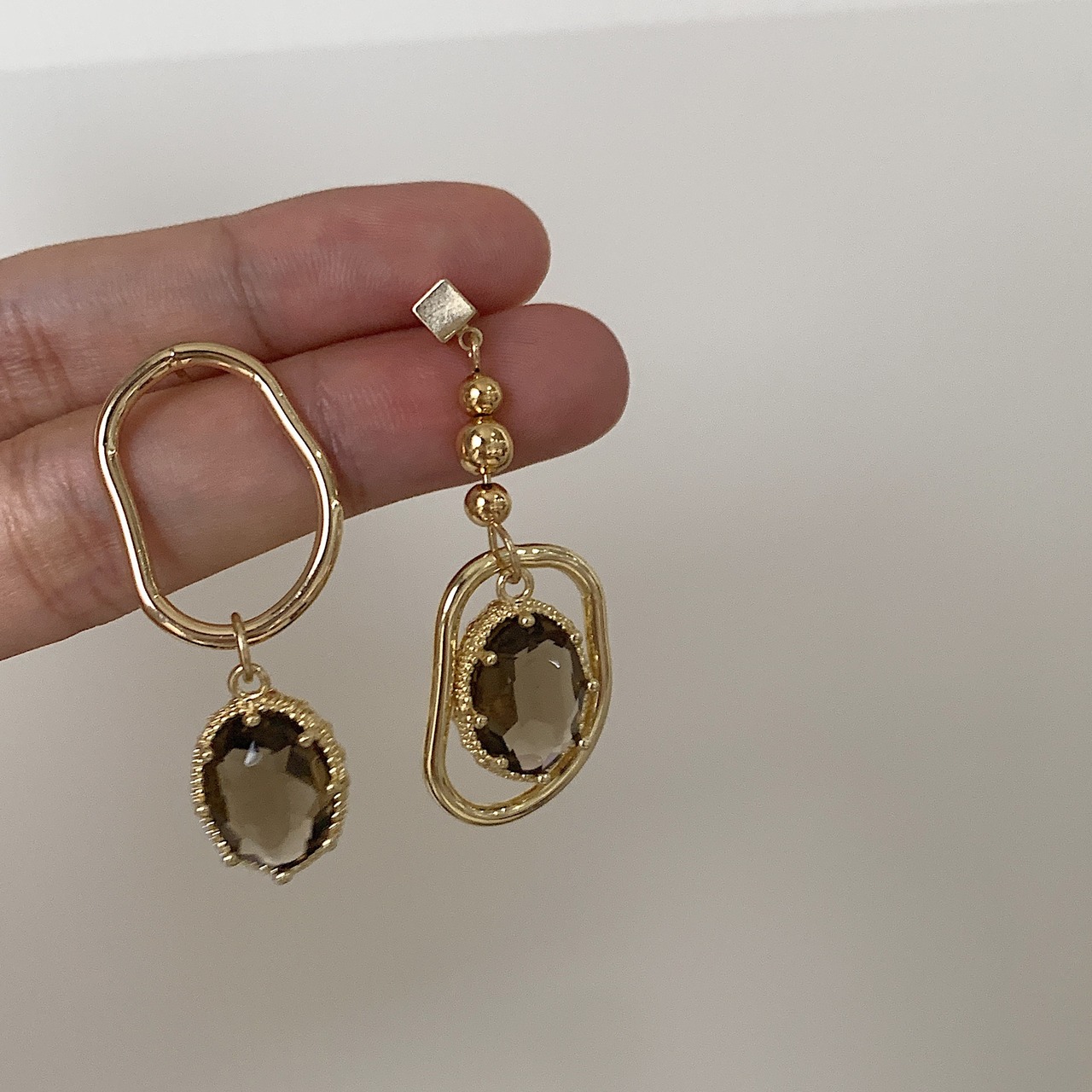 アシンメトリーデザインピアス W10115