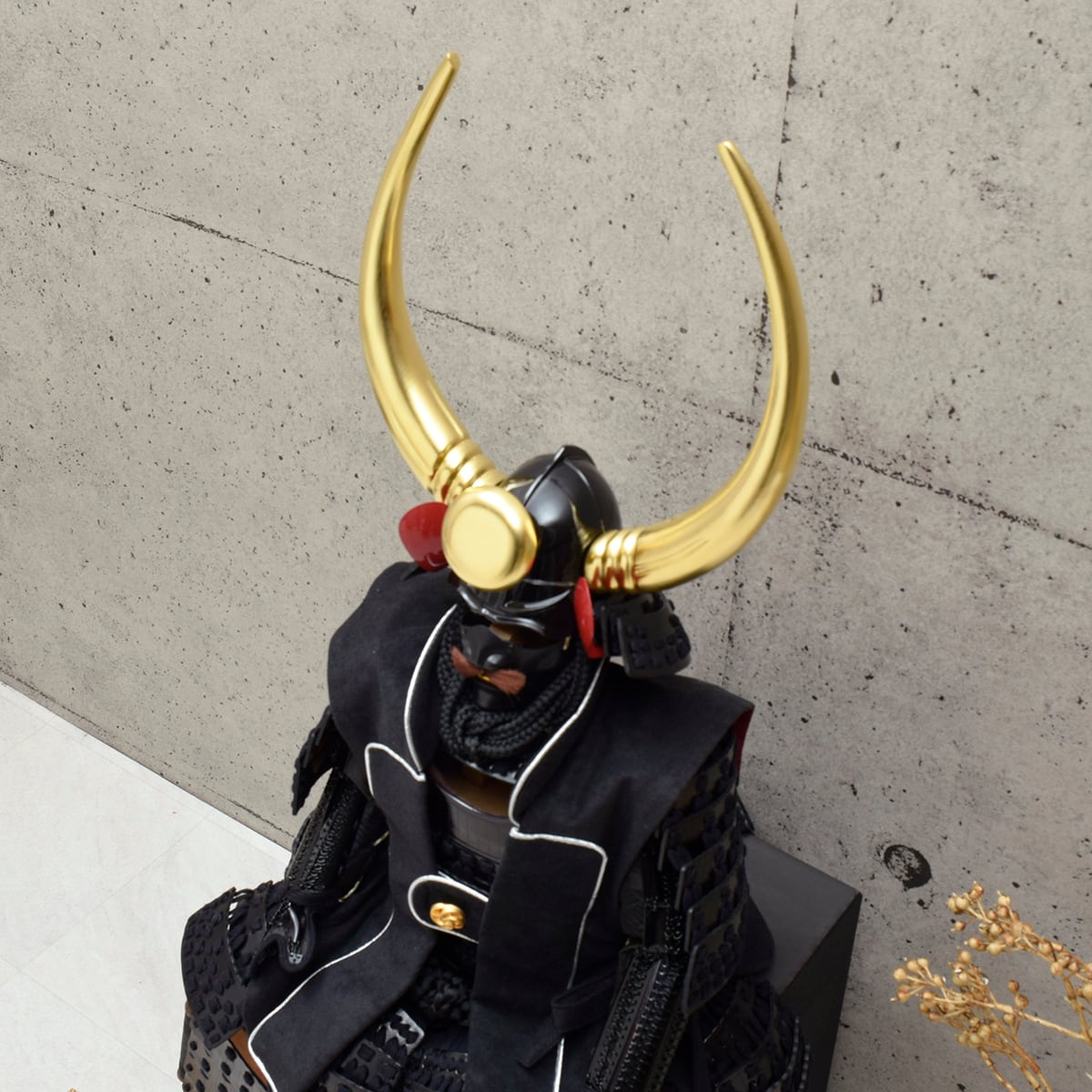 黒い甲冑風インテリア置物 楽天市場】甲冑置物の通販