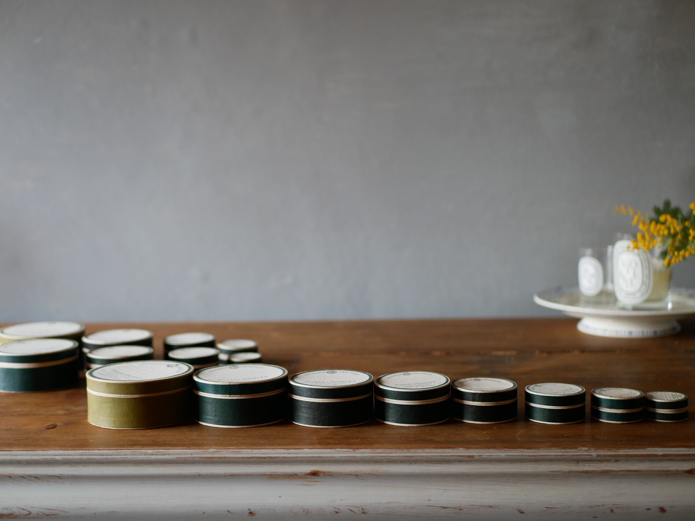 アンティークデザイン ファーマシーボックス ラウンド