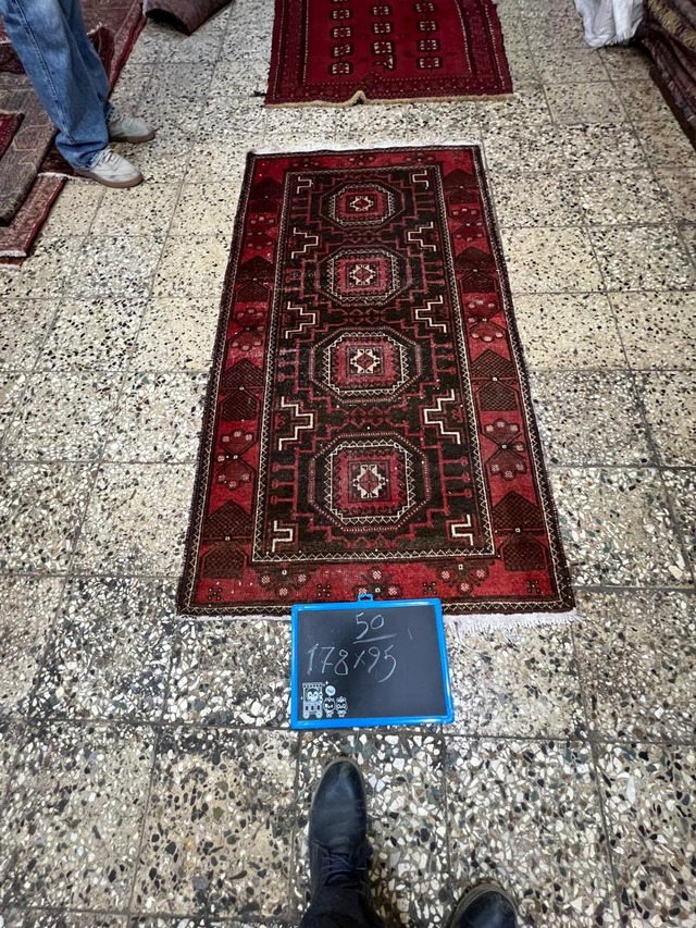 絨毯クエスト74【No.50】Tribal rug トライバルラグ　※現在、こちらの商品はイランに置いてあります。ご希望の方は先ずは在庫のご確認をお願いします。