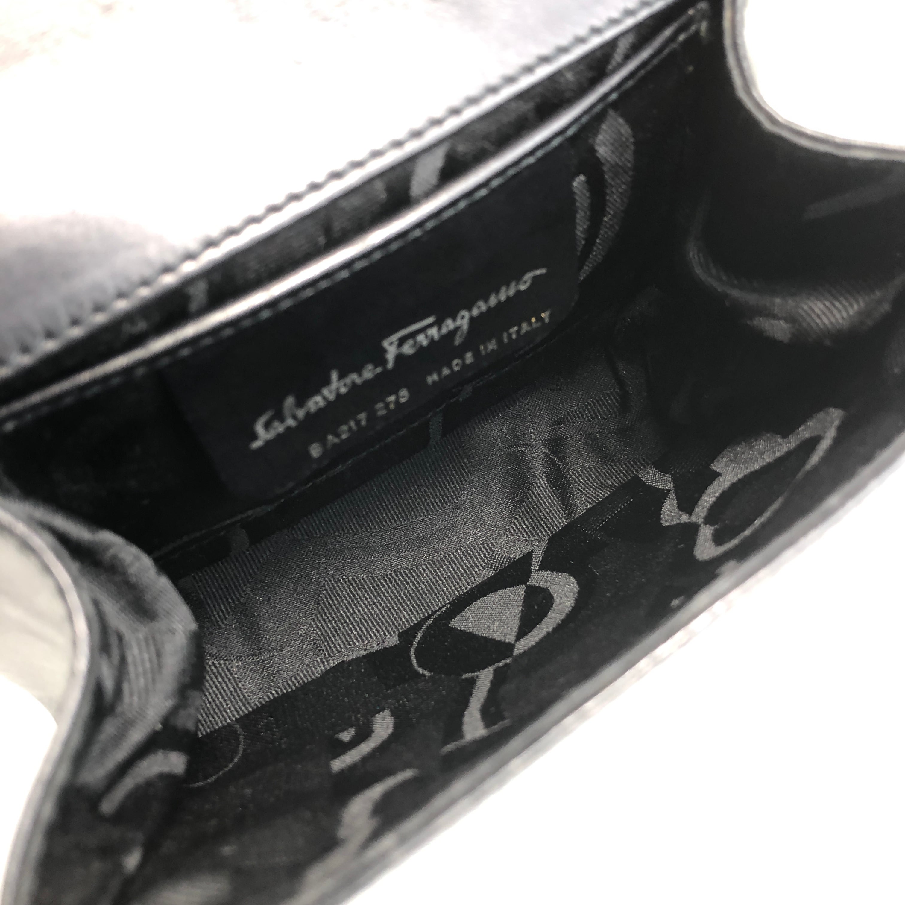 【苫小牧バナナ】BVLGARI/ブルガリ S・ブルガリ コレツィオーネ 32421 PVC ポーチ バッグイン チャコール ブラック イエロー プリントロゴ ♪ 苫小牧バナナ】BVLGARI/ブルガリ S・ブルガリ コレツィオーネ 32421