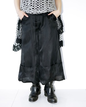 Vintage buggy silhouette cropped slacks "BLACK"