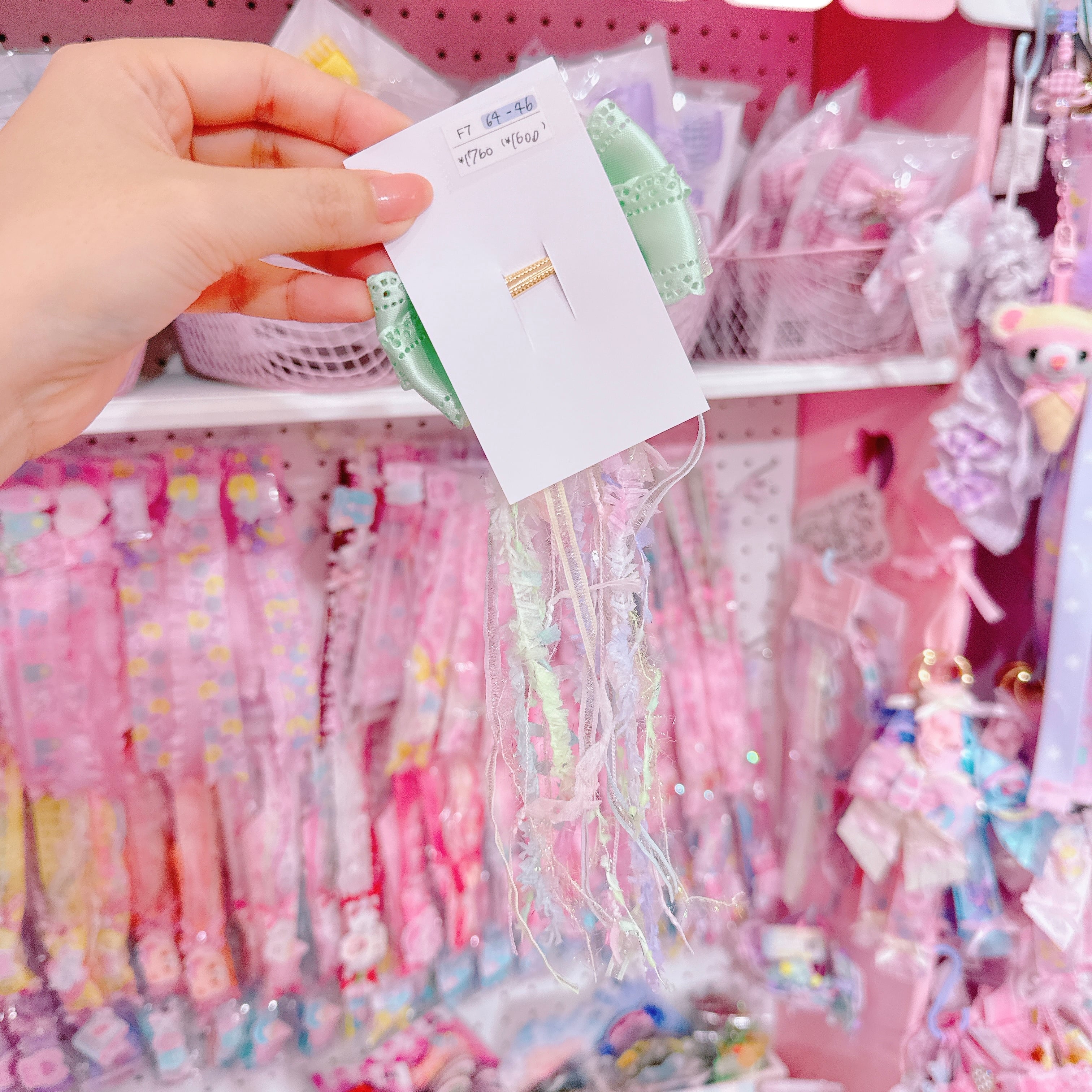 【F7】64-46きらきらリボンヘアクリップ