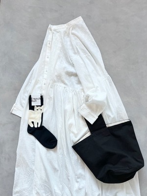 ista-ire　しわコットンローン×ドビードット異素材切替ワンピース