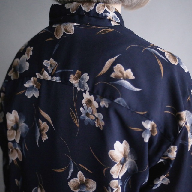 flower art pattern loose shirt