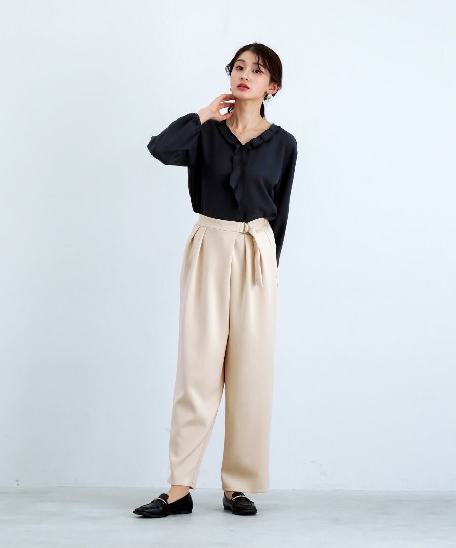 ディテールで魅せる 】 ダブルクロス・タックフリルボウタイブラウス