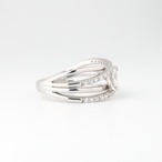 マーキスカット ダイヤモンド デザインリング F / SI2  pt950 / 0.327ct / 0.300ct