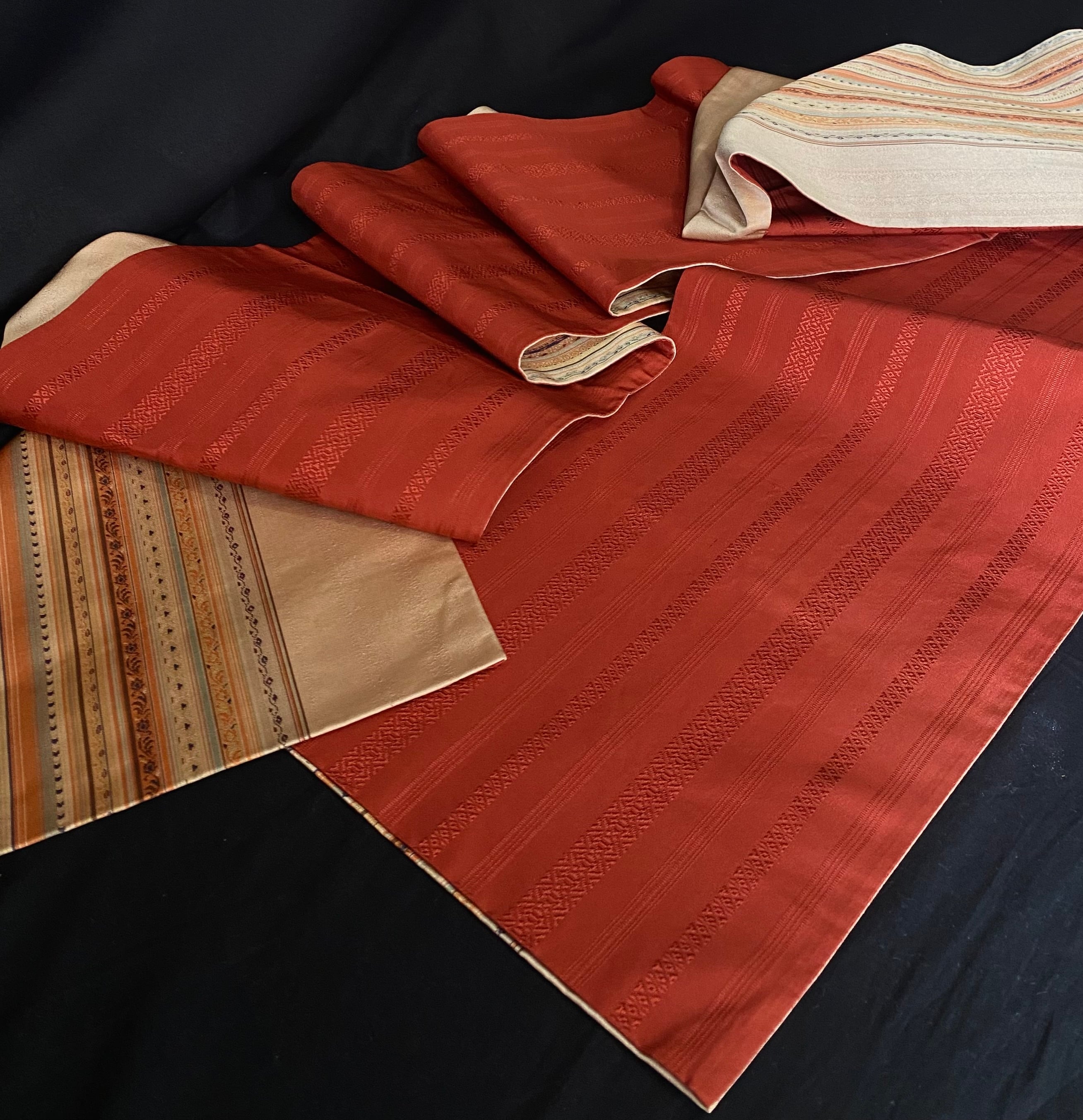 博多京袋帯〉献上柄 朱 SALE トール 両面使い 縞帯 軽い 手織り 全通  