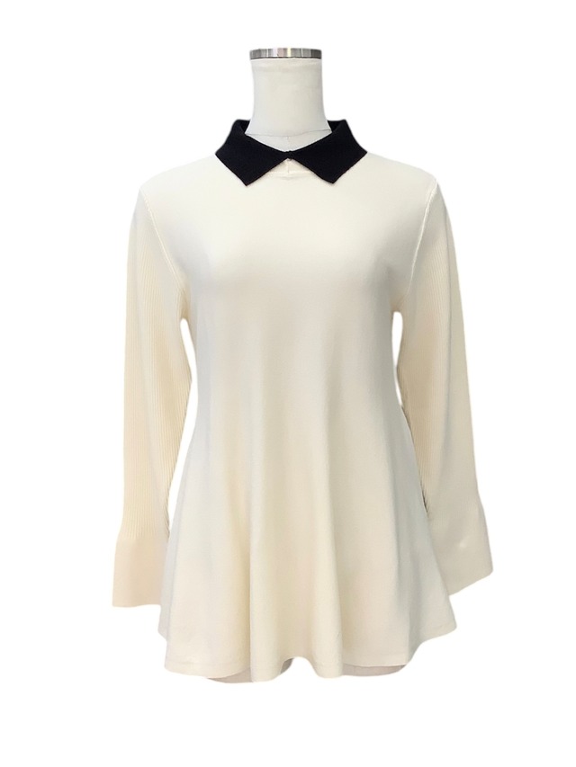 襟ニットフレアプルオーバー ivory× black