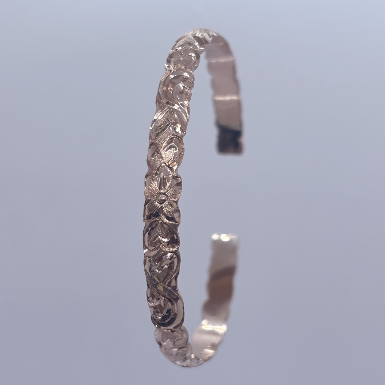 ハワイアンバングル(ハートスクロール/6mm)