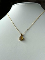 〈プレシャスオパールのネックレス〉七色の遊色を放つ　透明度の高い逸品　