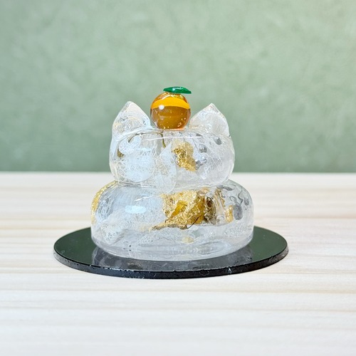 【送料無料】レジンで作った小さな猫の鏡餅　紫陽花　お正月飾り　水引　ハーバリウム　選べるデザイン　お花　