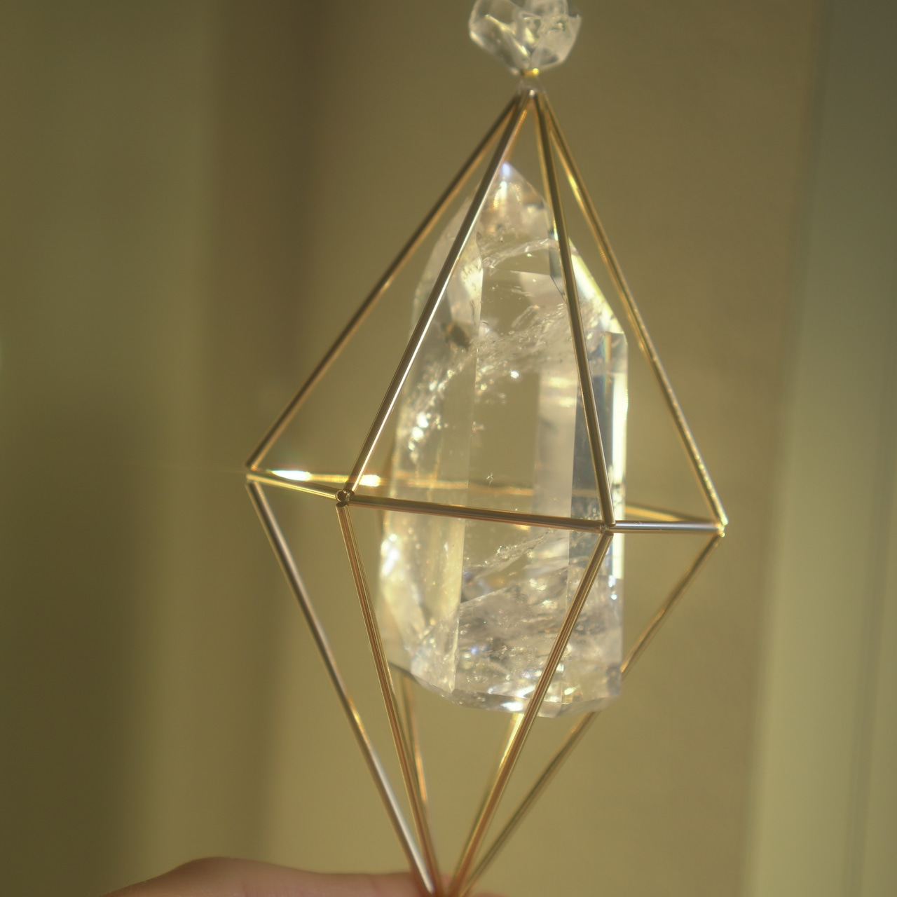 Aura - Lemurian seed crystal / ジェムピラー / Gem Pillar Interior Jewelry