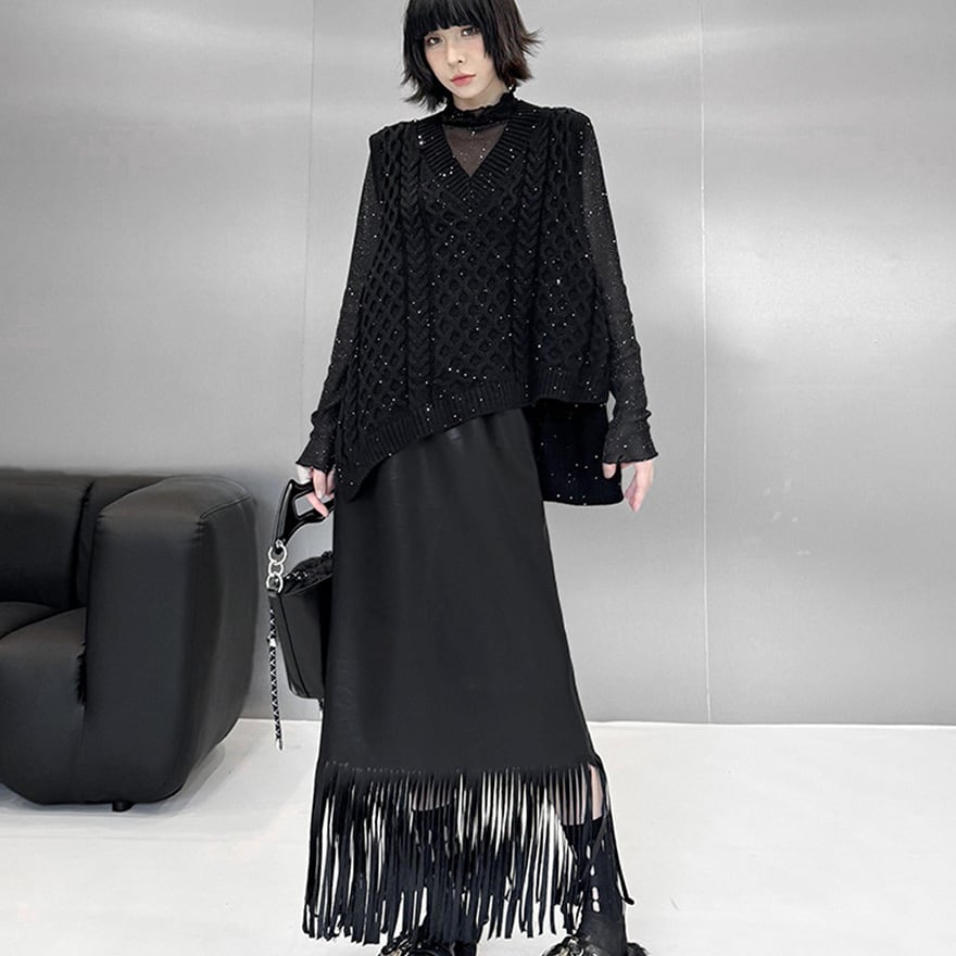 ゴシック スパンコール付きVネックニットベスト|天使と悪魔