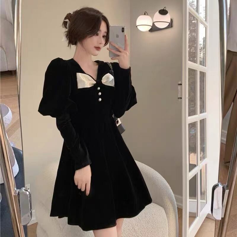【新作】【送料無料】 逃亡王女の弓のデザインのリトル ブラック ドレス ランタン袖シックな痩身気質ベルベット ドレス ショート スカート 0291565755616
