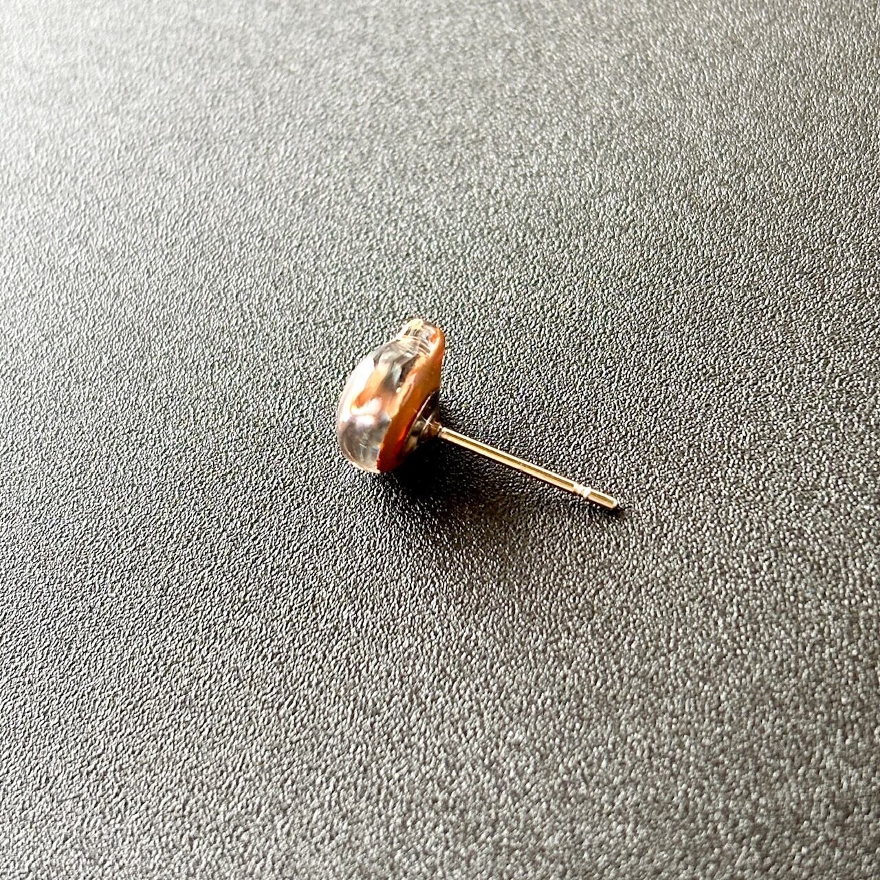 ガラスのサビ猫 小粒 シンプルピアス／イヤリング | 猫アクセサリー