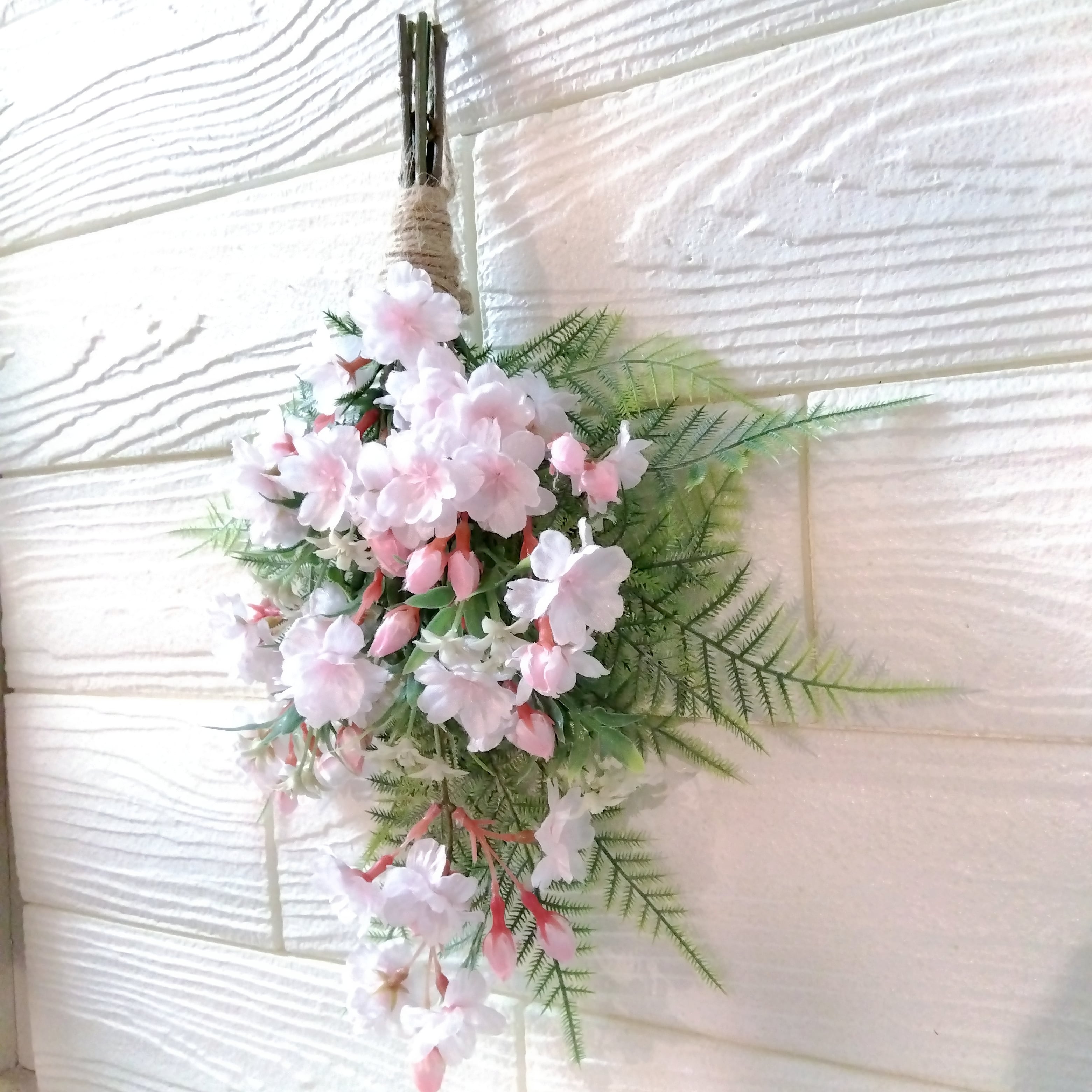✴︎Chocolaさま専用✴︎フラワーリース　スワッグ　春リース　造花 春色 スプリングリース 桜 スワッグ しだれ桜 | 雑貨屋 HarryChop