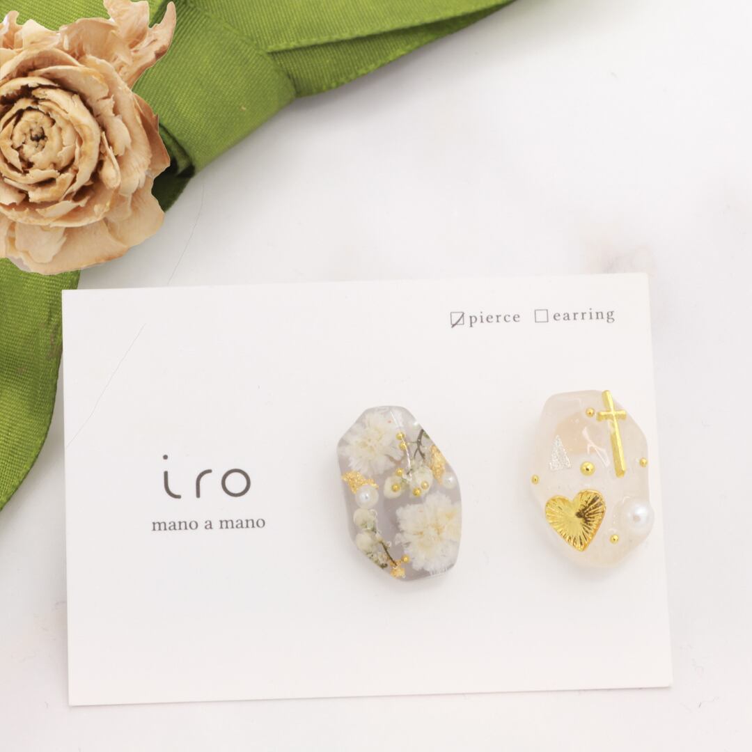 iro | ナチュラル素材で心地よい服とPOPUPアクセサリーのセレクト