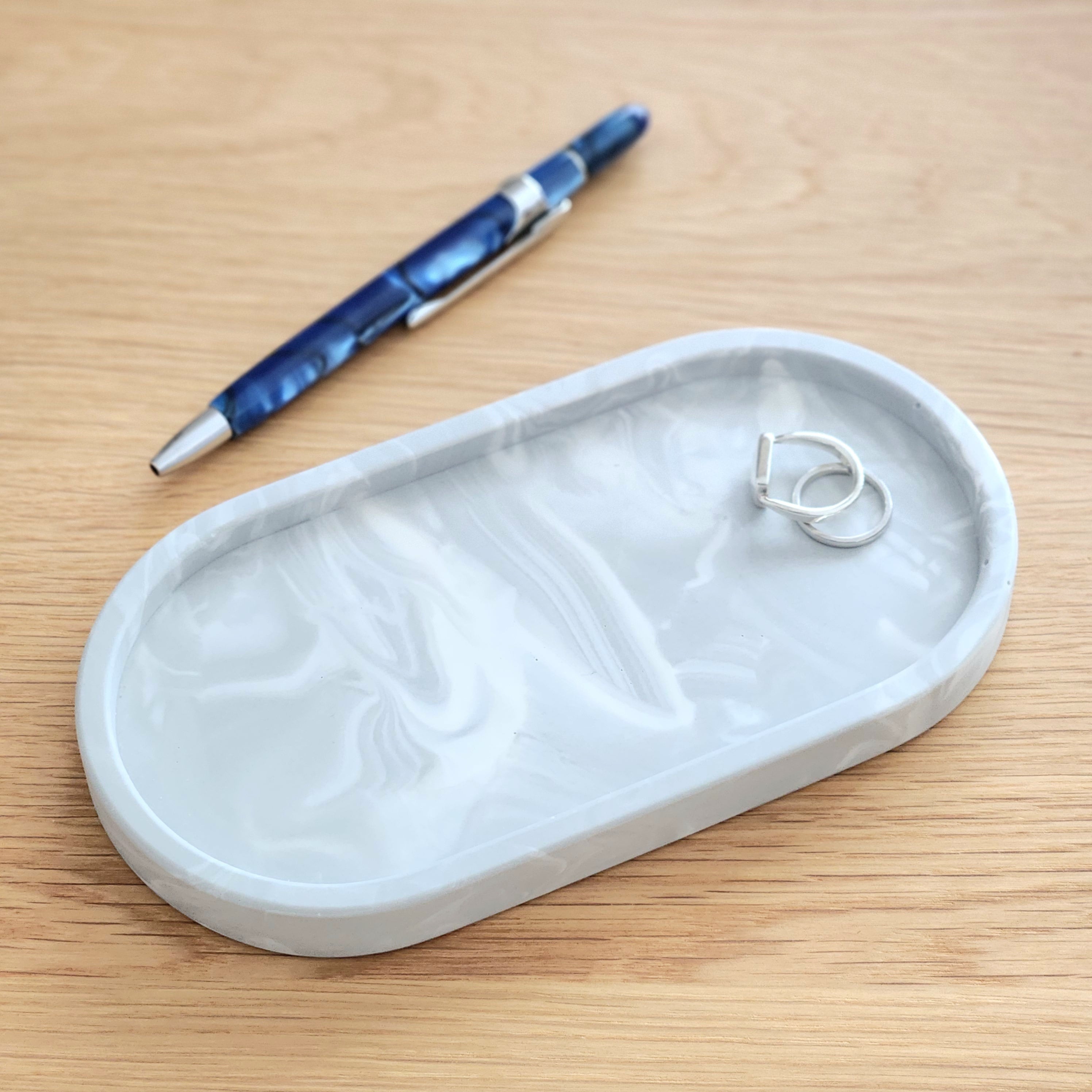 Oval tray / オーバル型アクセサリートレイ- Gray marble / ジェス 