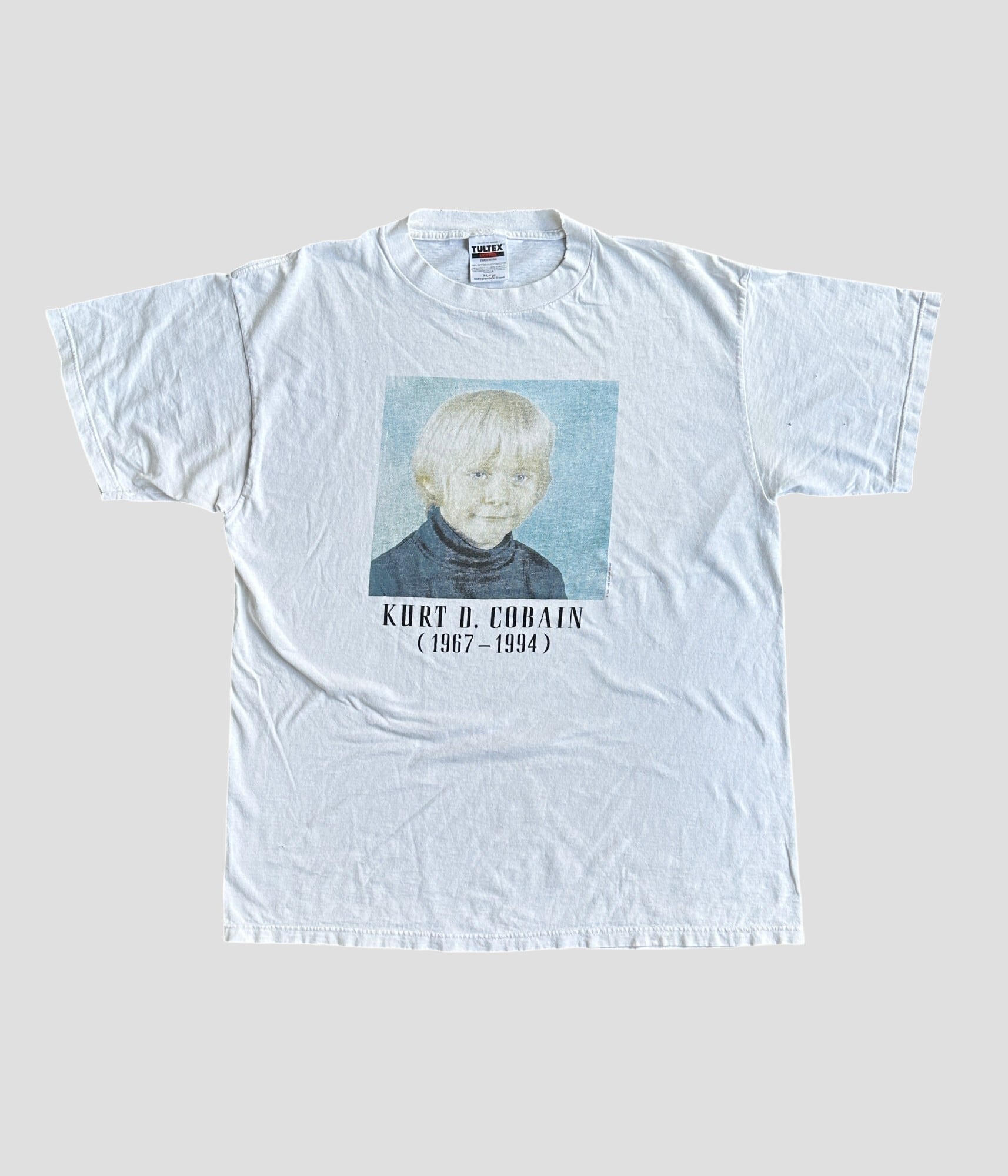 Vintage 90s Rock band T-shirt-KURT COBAIN- | BEGGARS BANQUET Vintage 90s Rock band T-shirt-KURT COBAIN- | BEGGARS BANQUET