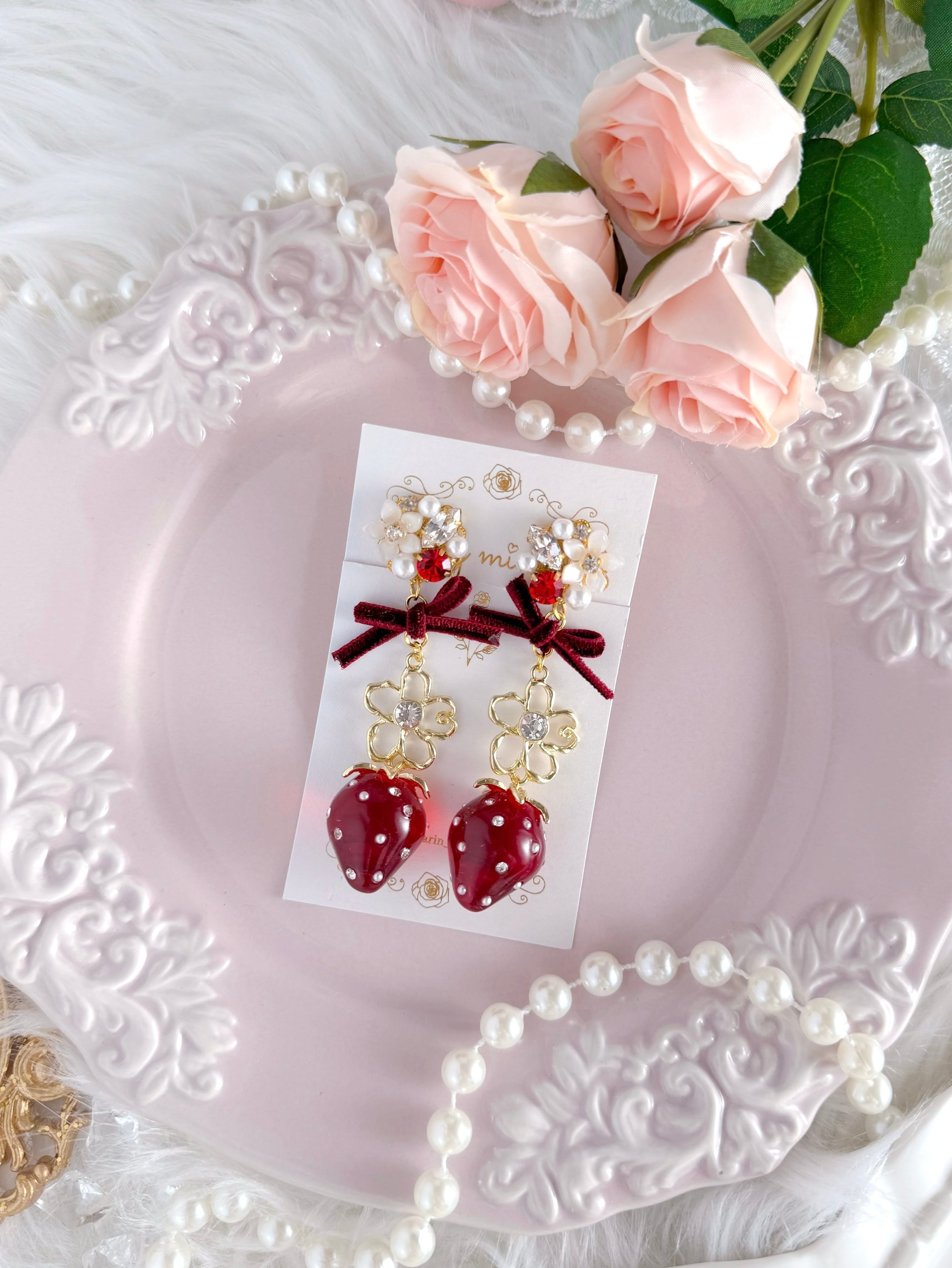 いちごモチーフピアス/イヤリング【ST-36】