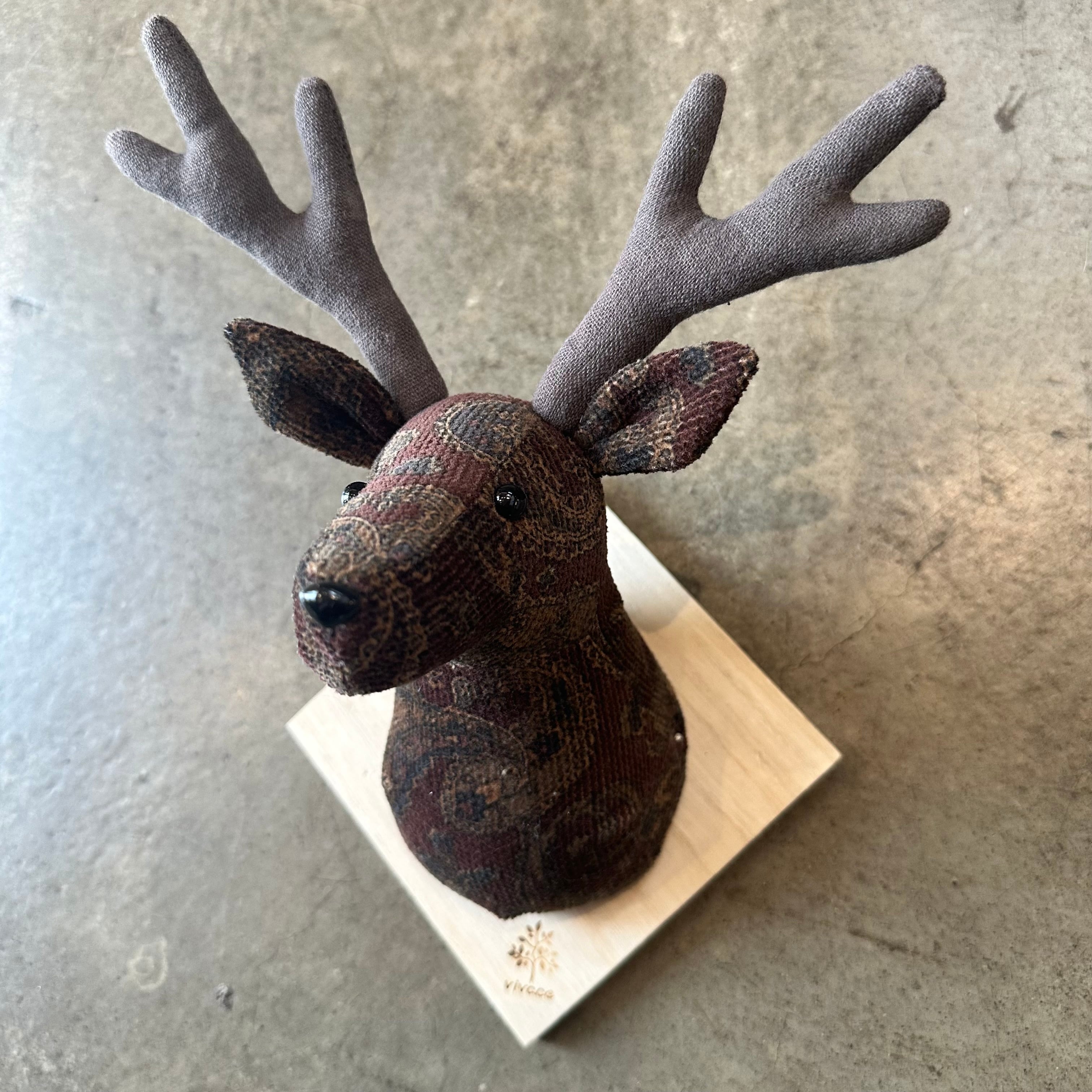 ペイズリー ハンティングトロフィー 鹿 | mikke