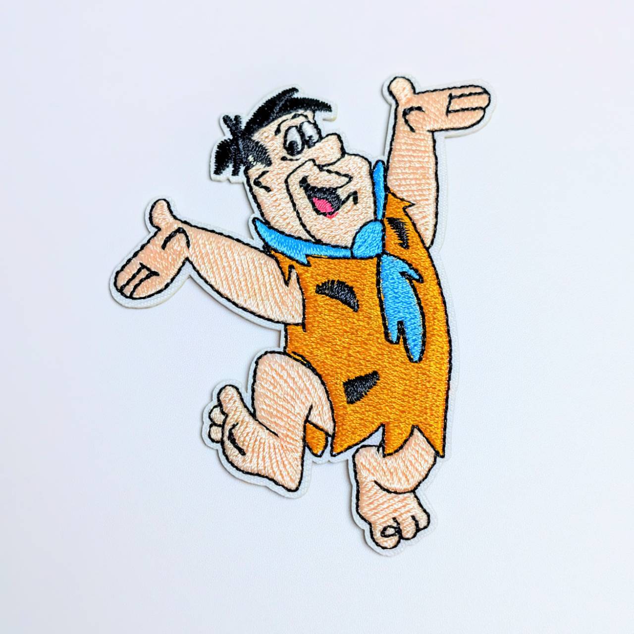 送料無料！ ★刺繍アイロンワッペン★【The Flintstones Hanna Barbera ( 原始家族フリントストーン ) 】 フレッドフリントストーン 〚アメリカン雑貨 アメトイ〛