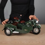 緑　グリーン　車　レトロカー　バイク　三輪　レトロ　大きめ　装飾　コレクション　オブジェ　置物　フィギュア　キッズルーム　リビングルーム　子供部屋　玄関　おしゃれ　かっこいい