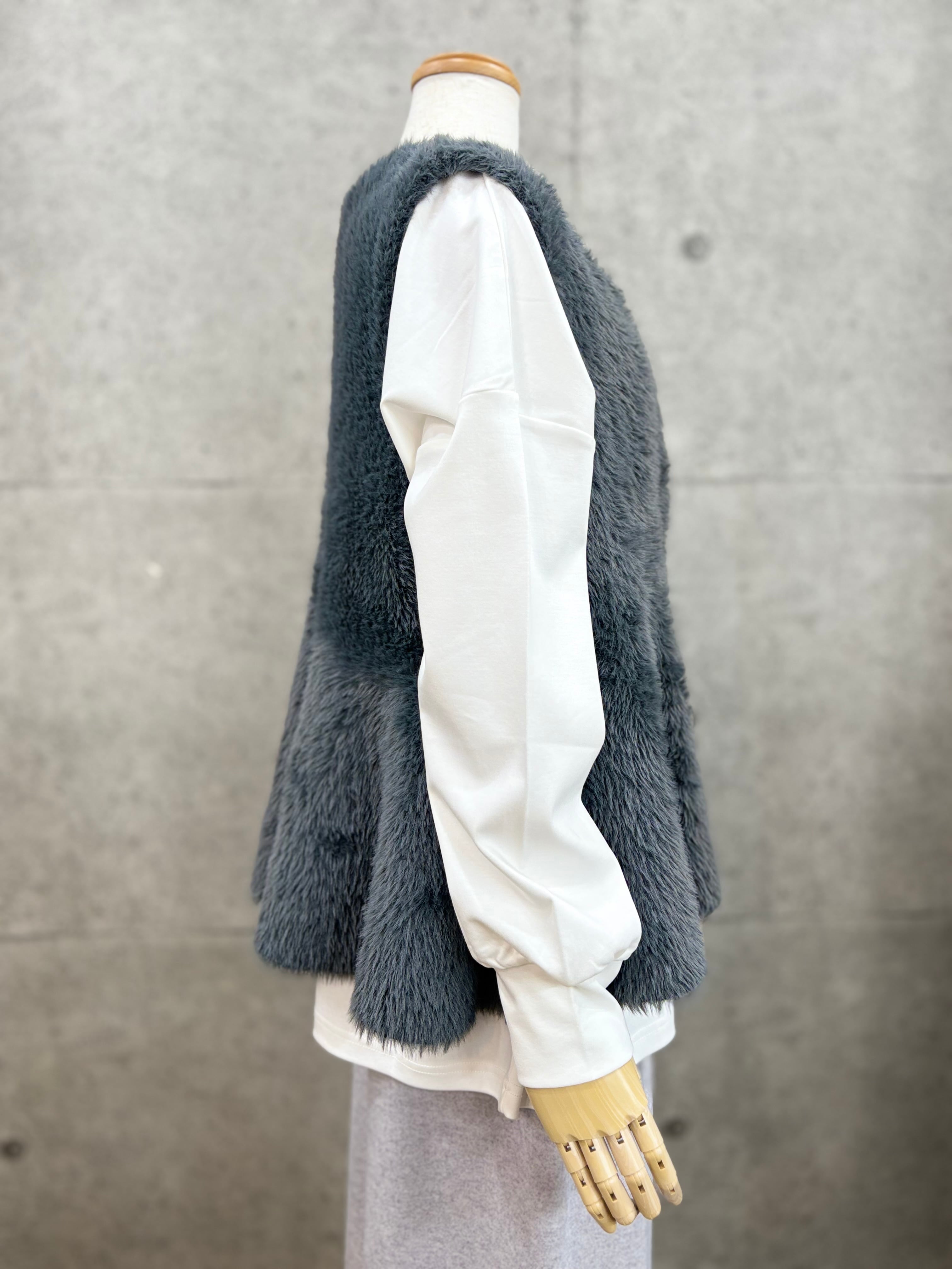 40%OFF】DigniteCollier(ディニテコリエ) フェザーヤーンペプラムジレ