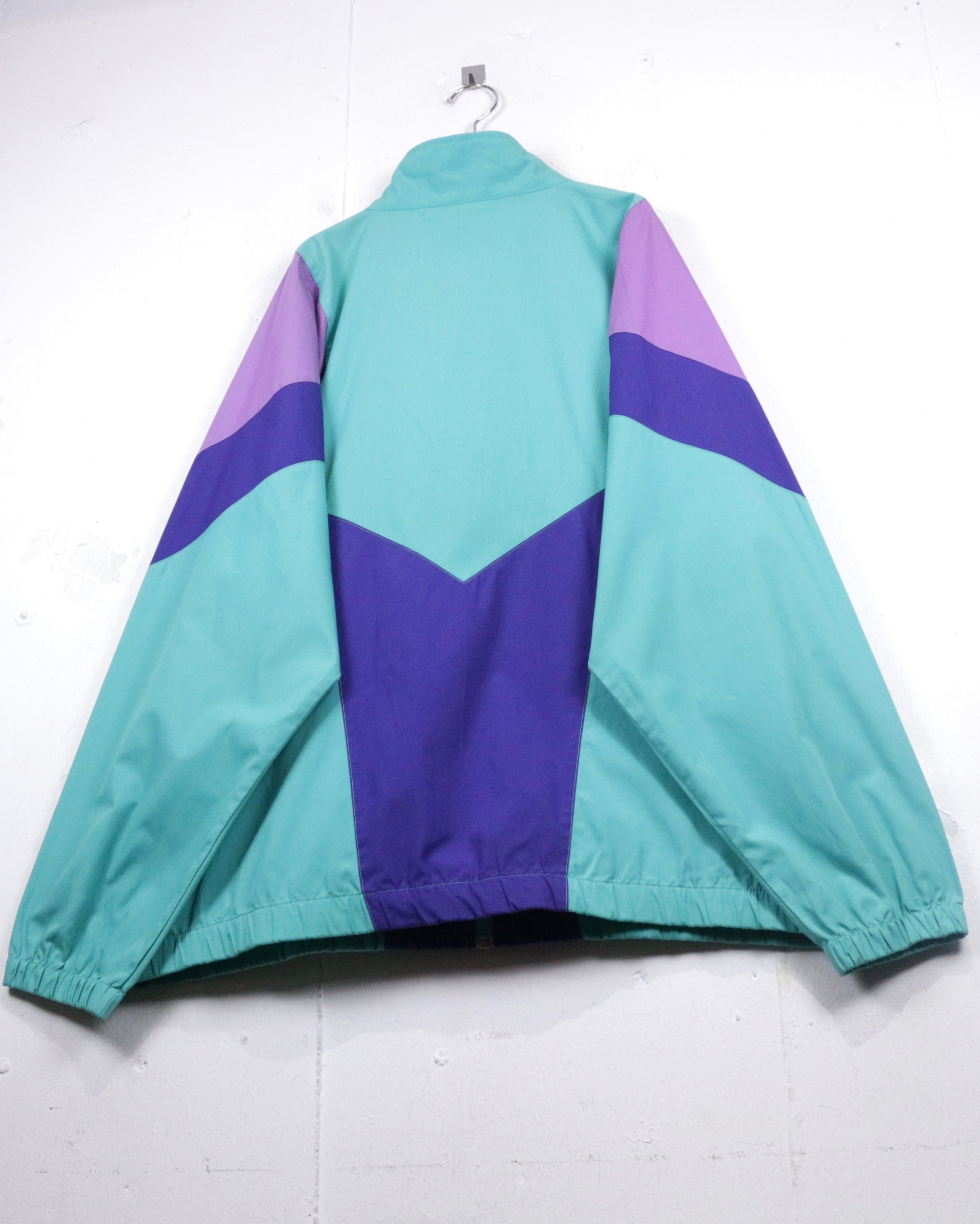 Caka act2】90's “NIKE” Vintage Loose Nylon Track Jacket | Caka