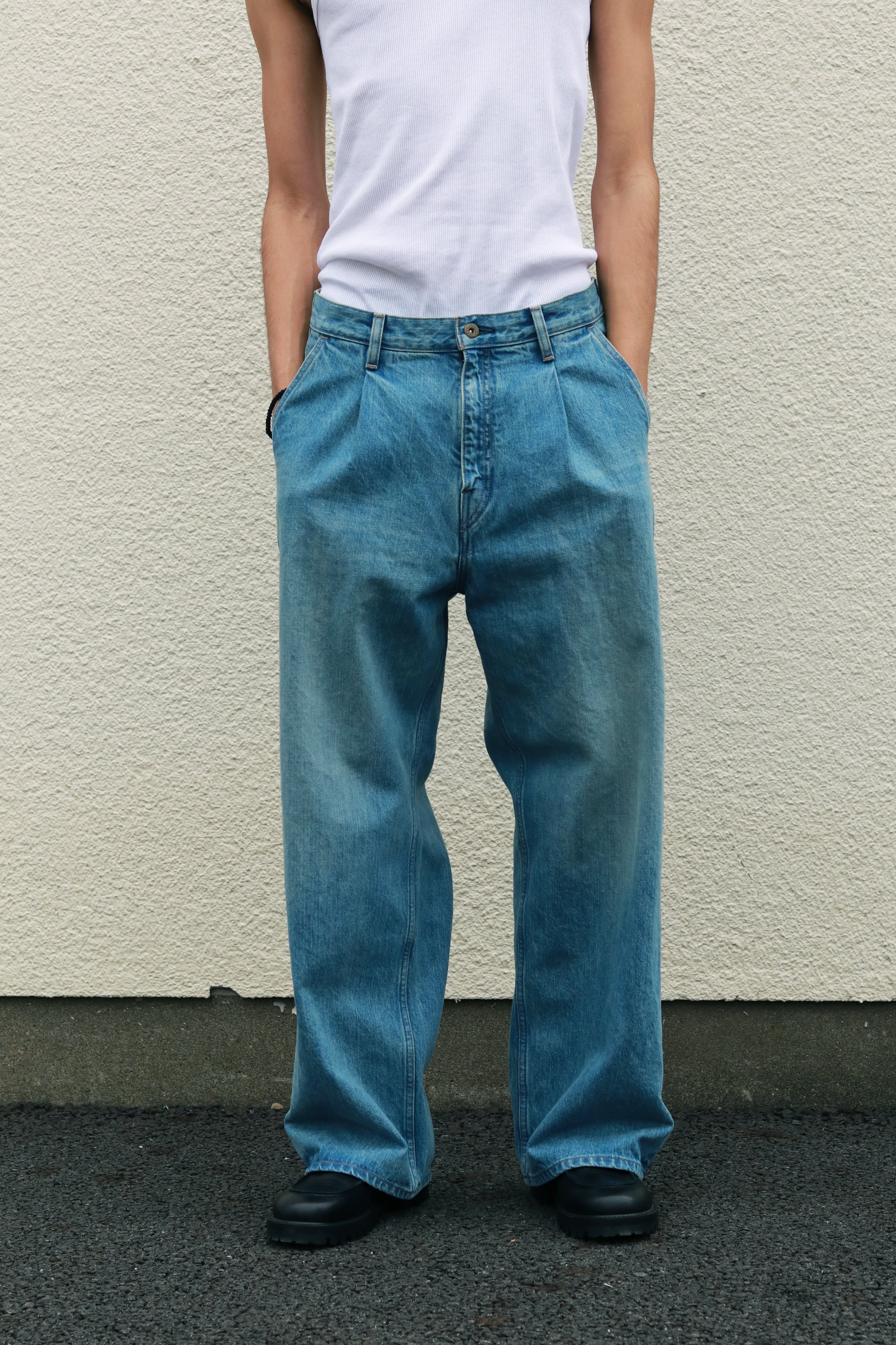 superNova. Wide selvedge jeans - Old vintage wash / Light indigo