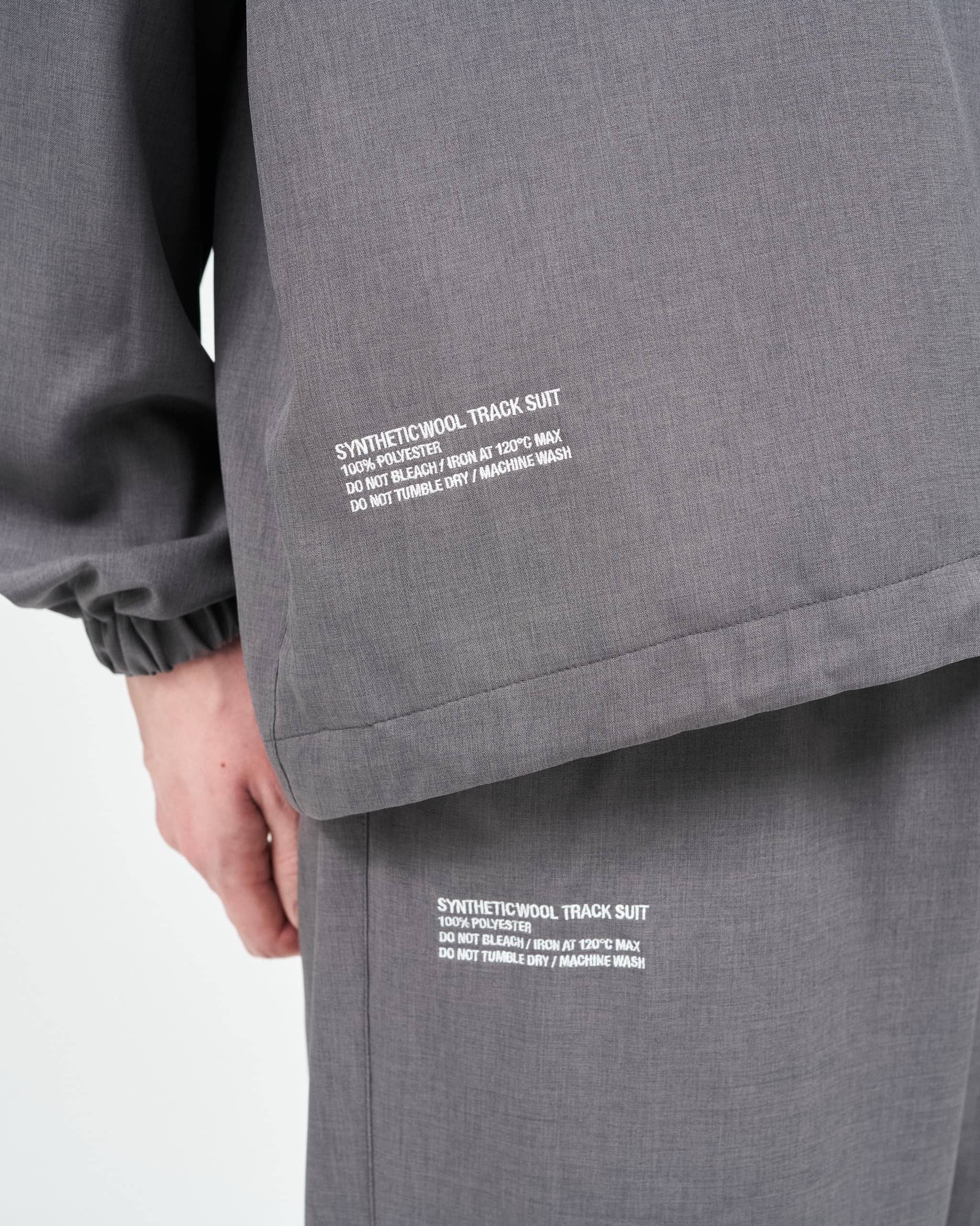 ReFresh!Service.｜SYNTHETIC WOOL TRACK SUIT | 眠家オンラインストア