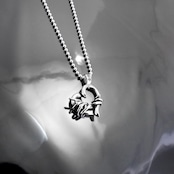 THORNY HEART PENDANT / ソーニーハートペンダント