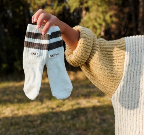 【即納】Grown ORGANIC KNIT 靴下-Have A Good Day Socks - Milk/Clay 1-2 years