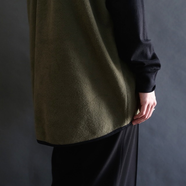 piping design over size fleece vest