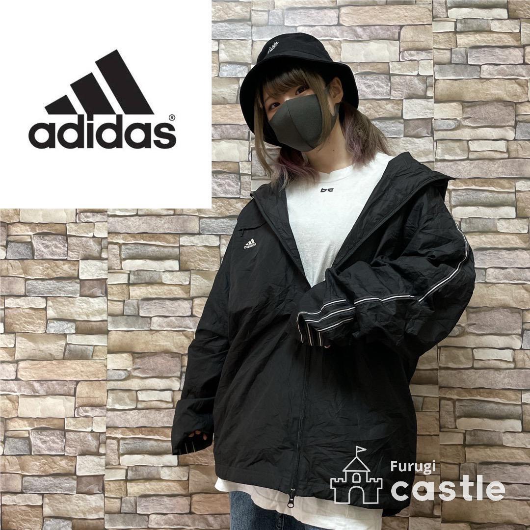 adidas マウンテンパーカー