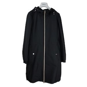 HERNO (ヘルノ）／  PA0030D  13470S  参考価格￥148,500　